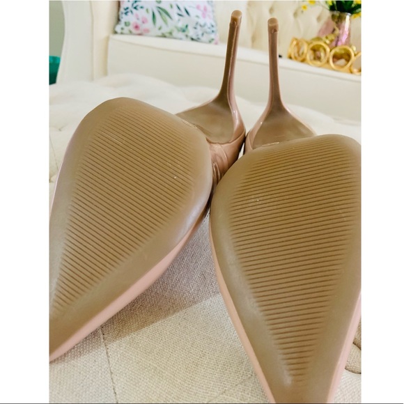 New Nude High Heels Shoes - Picture 3 of 3